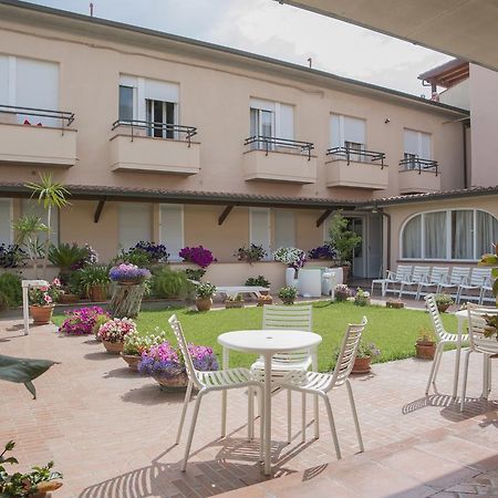 Hotel Sabrina Castiglione della Pescaia Esterno foto